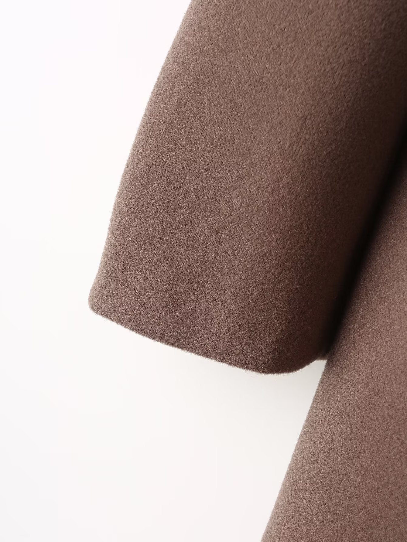 Women Clothing High Sense White Texture Belt Metal Button Design Women Coat