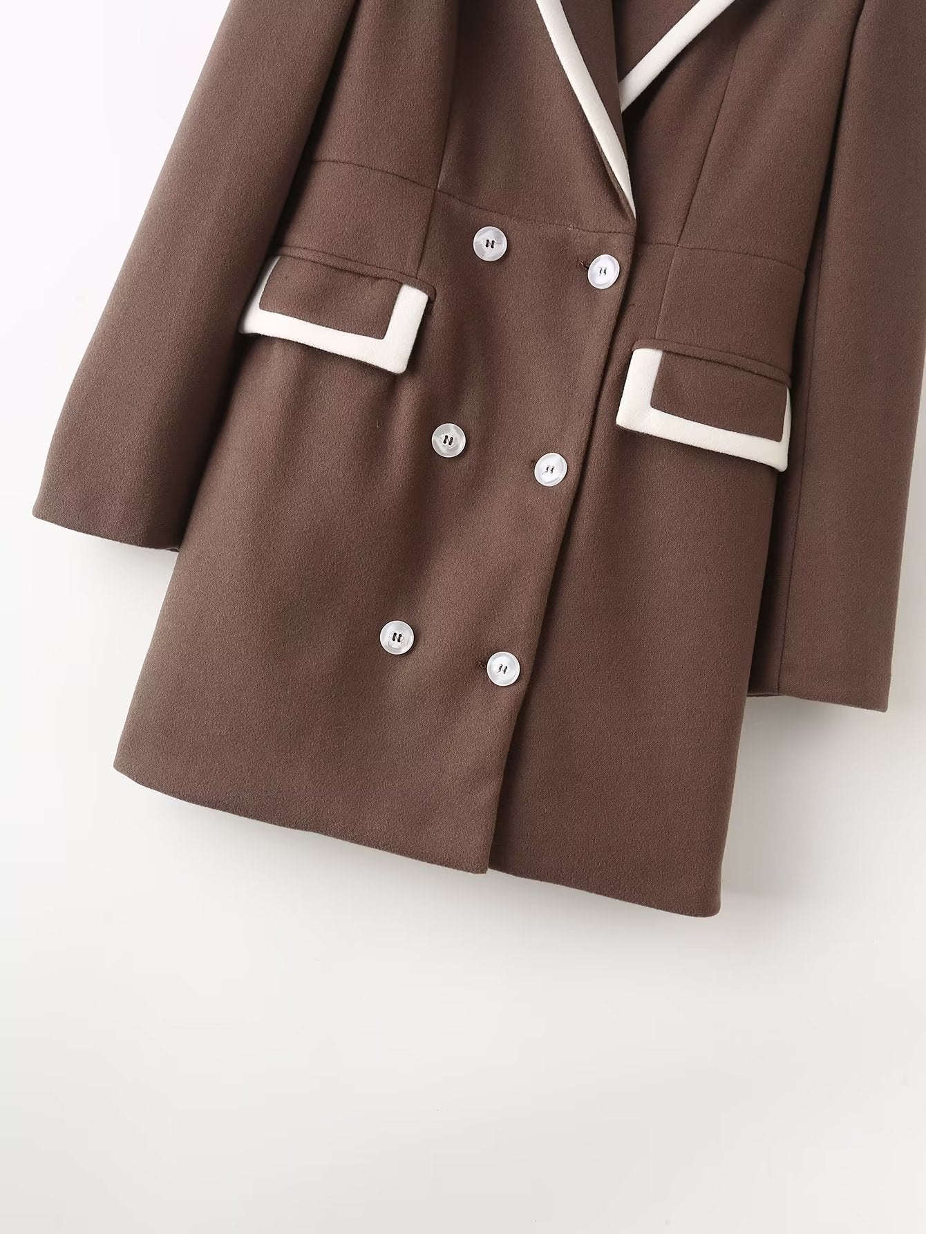 Women Clothing High Sense White Texture Belt Metal Button Design Women Coat