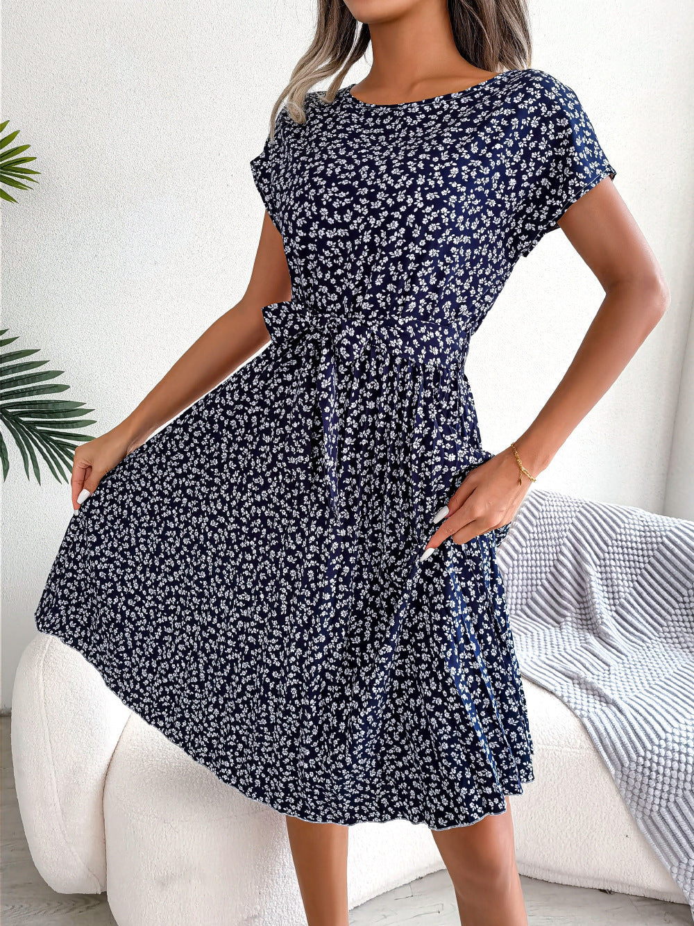 Spring Summer New Casual Short Sleeve Floral Large Hem Pleated   Women Clothing